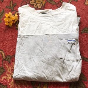 Patagonia Men's pocket tee two toned L ORGANIC